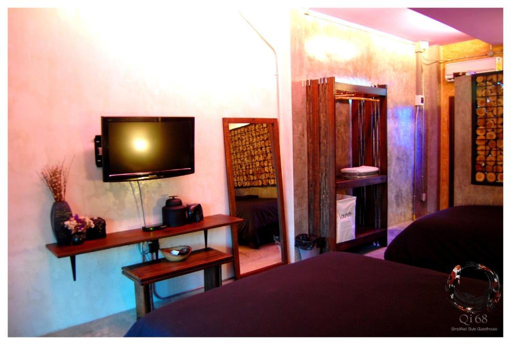 Qi 68 Hotell Chiang Mai Rum bild